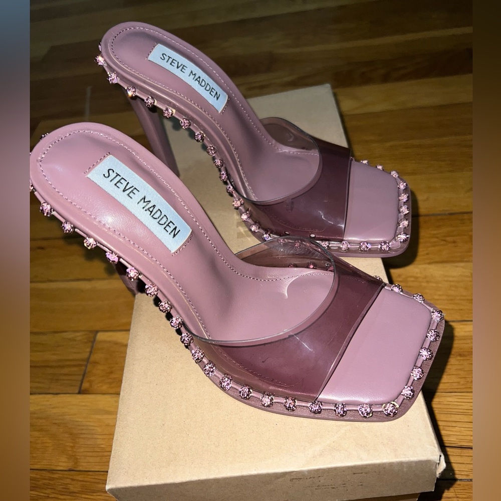 Steve Madden Heels size 5
